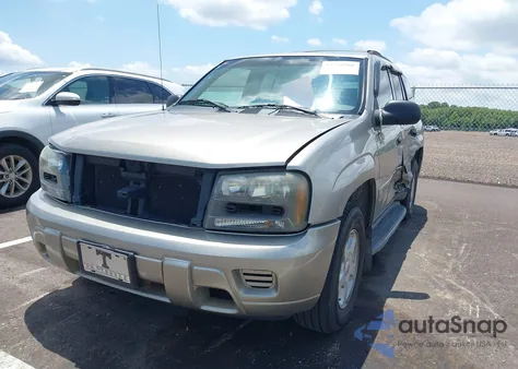 2002 Chevrolet Trailblazer Ls from USA, damaged, VIN 1GNDS13S822492645